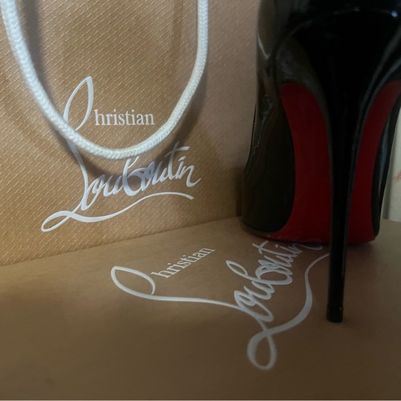 Christian Louboutin NEVER USED heels - Picture 5 of 7
